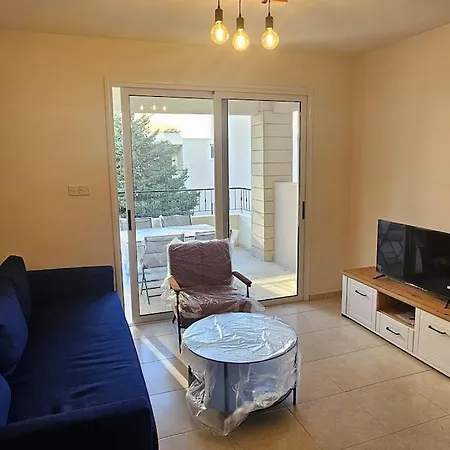 Apartment Majestic Garden One Bedroom Tersephanou
